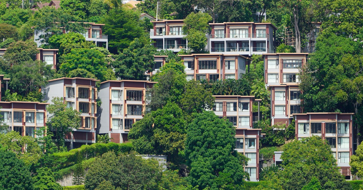 découvrez un hôtel garni confortable, offrant des chambres agréables et un délicieux petit-déjeuner inclus, idéal pour un séjour pratique et convivial, que ce soit pour affaires ou loisirs.